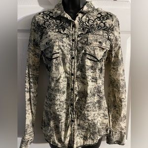 Roar womens western button up with bling